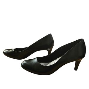 Dexflex Comfort Karma Women's Round Toe Black Pump High Heel Size 6.5